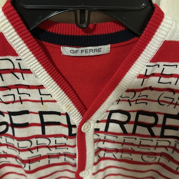 Brand new Gian Franco Ferre vest size 5/6. - Picture 3 of 3
